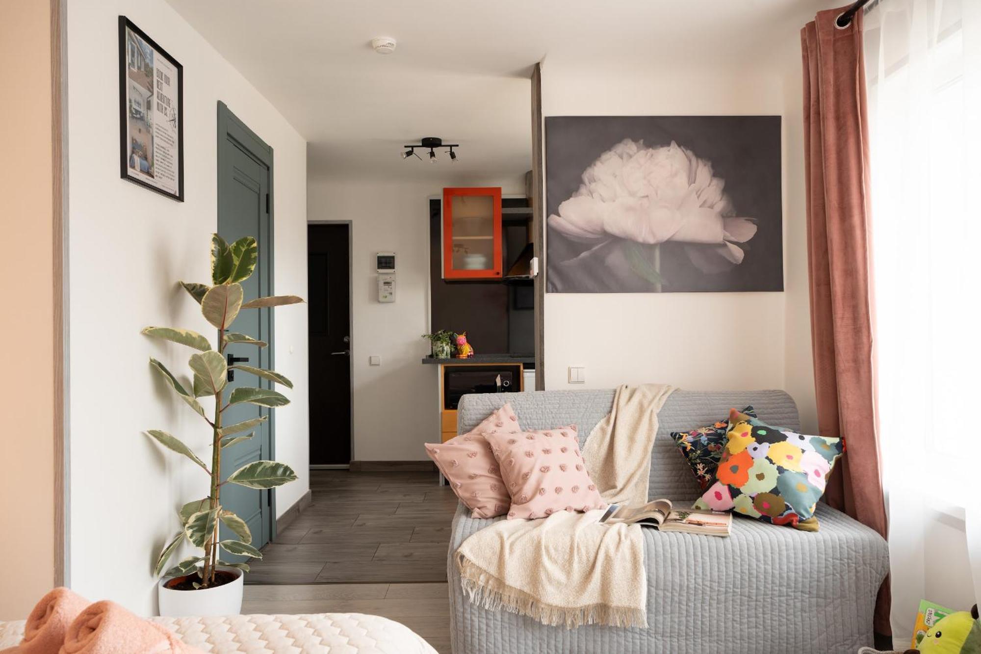 Green Garden & Private Parking Apartments With Playground รีกา ภายนอก รูปภาพ