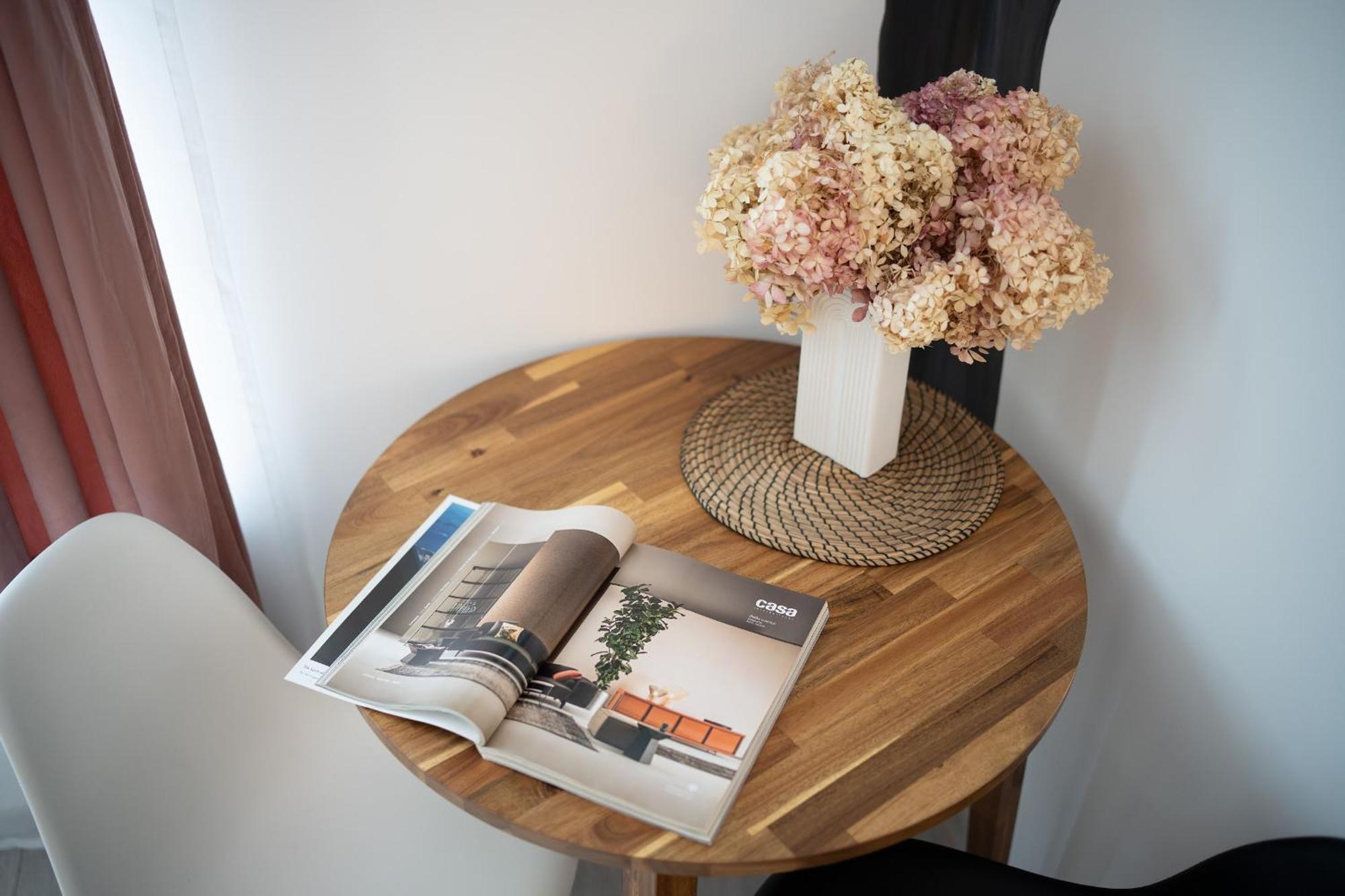 Green Garden & Private Parking Apartments With Playground รีกา ภายนอก รูปภาพ