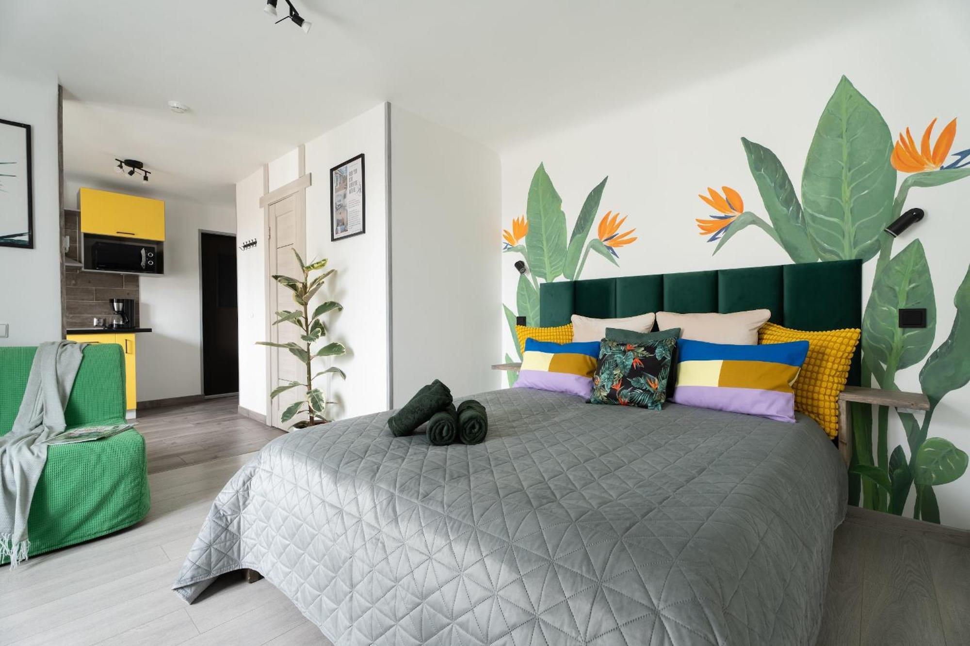 Green Garden & Private Parking Apartments With Playground รีกา ภายนอก รูปภาพ