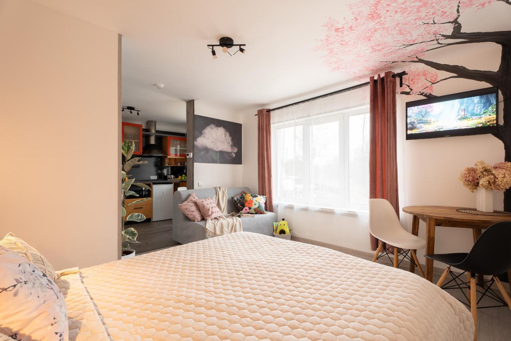 Green Garden & Private Parking Apartments With Playground รีกา ภายนอก รูปภาพ